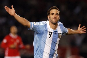 hth最新官方网站-曼联计划在冬窗大力引援，补强球队阵容，曼联冬窗引援目标