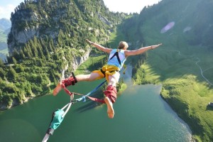 华体会体育官方网址-湖人内线支柱：教练组信任我的防守，雷迪克要我们培养出冠军心态