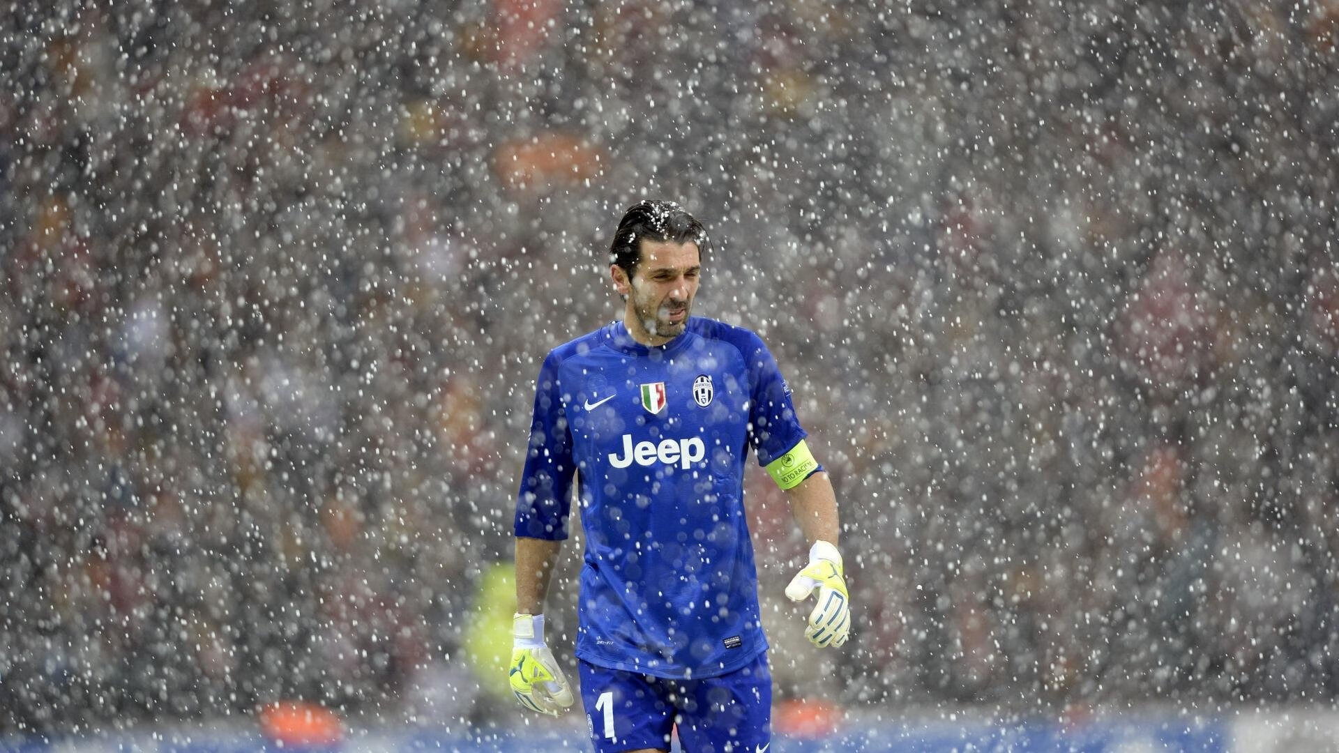 新秀在首秀中斩获关键得分，未来可期，新秀是冠军吗